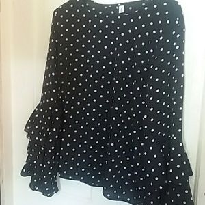 Blous/Layered Bell Sleeves